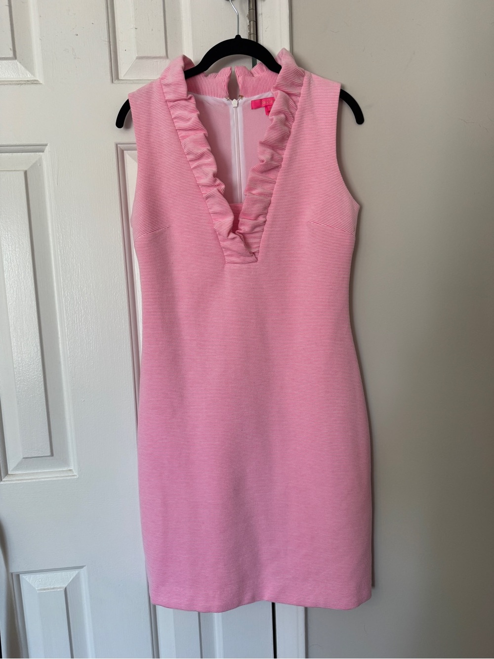 Lilly Pulitzer Pink Sleeveless Ruffle V-Neck Dress size S